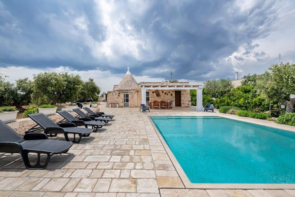 Trullo Oasi Santo Stefano - Private Pool Villa Castellana Grotte Bagian luar foto